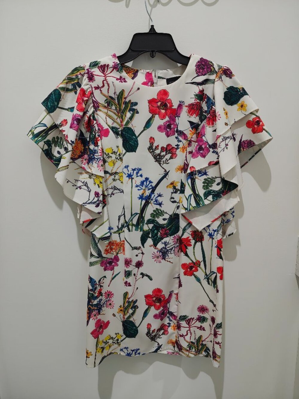 KINDLE White floral bodycon dress size S